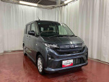 スライドドアなので、狭い場所でも荷物を持っていても、スムーズな乗り降りができます。