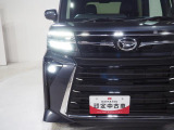 ヘッドライトとフォグランプはLEDタイプです。