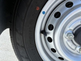 タイヤのサイズは、145/80R12です!!