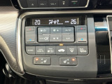 Wエアコン付きです!運転席・助手席それぞれ快適な車内でお過ごしいただけます。寒い時期には嬉しいシートヒーター付きです!