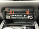 Wエアコン付きです!運転席・助手席それぞれ快適な車内でお過ごしいただけます。暖房が効くまでの間に手のひらをじんわり暖めてくれるステアリングヒーター、寒い時期には嬉しいシートヒーター付きです!