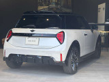 かわいいテールのデザインはほかの車にはない魅力があります。ひと目で&ldquo;MINI&rdquo;とわかるデザインです。