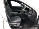 【運転席・助手席】です!実際お座りいただくのが分かりやすいと思いますので、ぜひお気軽にご来店ください♪状態もいいですよ☆