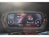 バーチャルコックピット搭載車両は、タコメーター、スピードメーターの拡大、縮小が可能です。