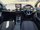 Q2 35 TFSI アドバンスド 