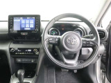 見通しのよいすっきりとした視界で、誰でも運転しやすいです。運転のしやすさは疲れにくさにも繋がりますよ♪