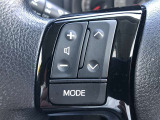 【ステアリングスイッチ】左です。ハンドルから手を離さず、運転に集中したまま手元でオーディオ操作等ができます。