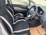 運転席はこんなです。