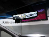 デジタルインナーミラー付き。後方視野角が広く、後席に同乗者がいても後方を確認しやすく安心です。