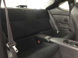 ゆとりある広々とした車内空間は、ドライブを始め買い物やレジャーなど、幅広く活躍します。一人でもみんなとでもお出かけを楽しみましょう!
