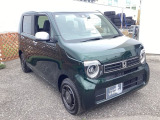 自社整備工場で点検整備をおこなってからお渡ししています。車検が残っている場合は『12ヶ月点検整備』を、車検整備付きの場合は『車検整備』をおこないます。整備費用は車両本体価格に含まれています。