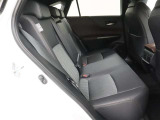 <車内>お友達と一緒に行くお買い物でも、荷室があるので、帰りもゆったり帰れそうですね。お子様と一緒のお出掛けでも役立ちそうです。