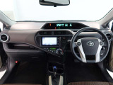 見通しのよいすっきりとした視界で、誰でも運転しやすいです。運転のしやすさは疲れにくさにも繋がりますよ♪