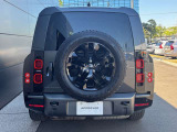 ディフェンダー 130 アウトバウンド 3.0L D300 ディーゼル 4WD 