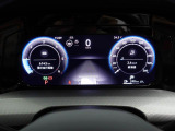 デジタルメータークラスター【Digital Cockpit Pro】付き車両。メーター内にナビゲーションが表示されます。