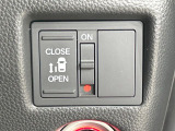 【パワースライドドア】スマートキーや運転席のスイッチでスライドドアの開閉が可能♪電動だから力を入れてドアを開ける必要が無く、小さいお子様でも、重い荷物を持っている時もラクに開け閉めできます♪