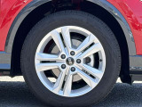 Audiは、スポーティなデザインからシンプルでエレガントなデザインまで、さまざまなデザインを提供しています。軽量でありながら高い強度を持っており車両のハンドリング性能やブレーキ性能が向上します。