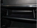 お車の取扱説明書・メンテナンスノート(記録簿)もございます。トヨタのディーラーで安心を買って下さい。当社は無理な勧誘は致しません。まずはお客様からのお問い合わせを心よりお待ちしております。