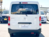 自社整備工場完備&自社鈑金工場完備!車両整備にも自信があります!保険適用鈑金修理などお気軽にご相談ください。流行のルーフペイントなど部分塗装もご相談ください。