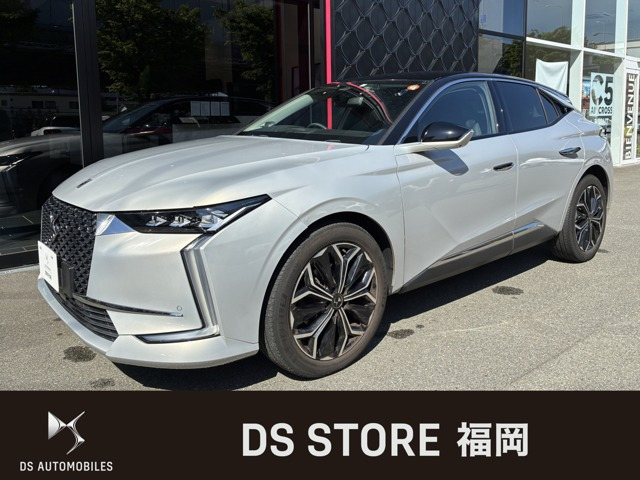 DS4  リヴォリ ブルーHDi ディーゼルターボ