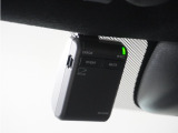 ◆ドライブレコーダー◆映像・音声などを記録する自動車用の装置です。 もしもの事故の際の記録はもちろん、旅行の際の思い出としてドライブの映像を楽しむことができます。