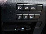 お車の取扱説明書・メンテナンスノート(記録簿)もございます。トヨタのディーラーで安心を買って下さい。当社は無理な勧誘は致しません。まずはお客様からのお問い合わせを心よりお待ちしております。