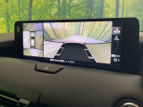【360&deg;ビューモニター】専用のカメラにより、上から見下ろしたような視点で360度クルマの周囲を確認することができます☆死角部分も確認しやすく、狭い場所での切り返しや駐車もスムーズに行えます。