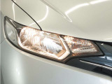 ◆ハロゲンヘッドライト◆暖色系の淡い光が特徴。発熱量が高いため、ヘッドライト上に雪や氷が付着しにくく冬季の走行に適しています。