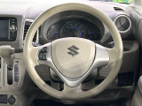 【ステアリングスイッチ】運転中、前方から目線をそらすことなく、オーディオ等の操作が可能な便利機能!安心&快適なドライブを演出してくれます♪