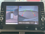 アラウンドビューモニターは車庫入れの強い味方となってくれます。上から車を見下ろすように視ることで、駐車場枠内にビシッと真っ直ぐ停めれます!☆一度使ったらわかって頂けます☆