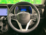 【純正革巻きステアリング】上質な革を使用することで、手にしっかり馴染みとても運転しやすいハンドルです♪