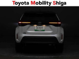 リヤのコンビネーションランプは後続車からも確認しやすいデザインです。