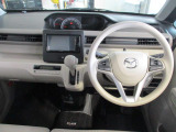 視界良好な運転席です。