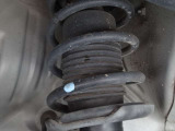 お車を安心してお乗りいただく為には、足回りの定期点検が欠かせません。日産サービスプログラム(有償)では半年ごとの点検をさせていただきます。