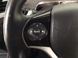 ステアリングリモコンは、運転中でも簡単に音量調整やチャンネル変更もできます!わき見運転防止にもつながるので安心です♪