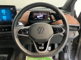 ご納車前に納車点検(法定12ヶ月点検相当)を実施し、基本性能に関わる機能や状態を徹底的に点検します。