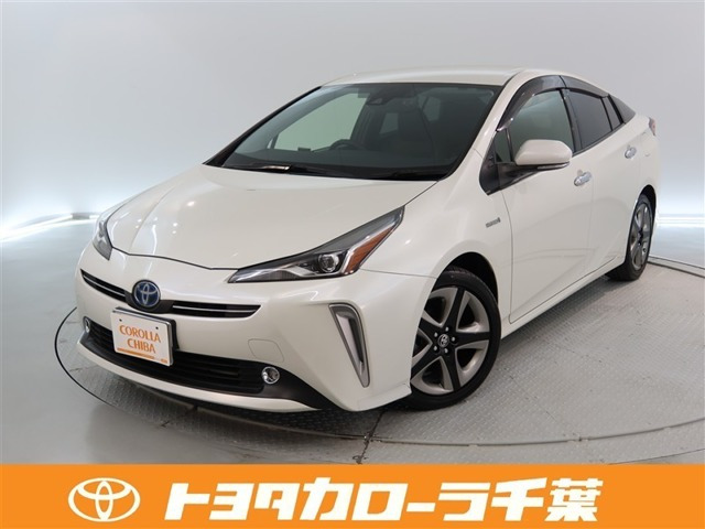 トヨタ プリウス 