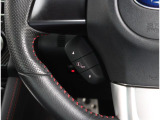 メーター内のディスプレイの設定や変更をするスイッチです。