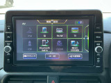 純正ナビゲーションです。ブルートゥースも使えて、TVも観れますよ!