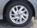 【タイヤ】 【純正14インチアルミホイール】《155/65R14》専用のアルミなのでお車のイメージぴったりですね!