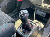 車両掲載情報だけでは状態・装備品などわからないことが多いかもしれません。写真などで確認しにくい物はぜひお問い合わせください