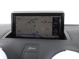 MMIシステムにはナビゲーション、ラジオ、オーディオ、Bluetooth、車両設定機能等がついております。詳しくは0078-6002-900146中古車スタッフまで