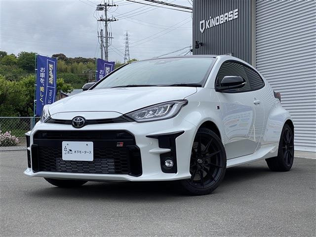 トヨタ ヤリス 