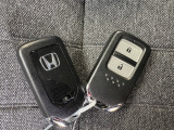 スマートキーでワンタッチで鍵の開け閉め可能です