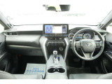 すっきりとした運転席回り☆