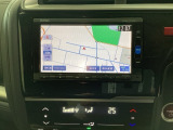 ナビゲーションはフルセグTV対応のGathers純正メモリーナビを搭載しています。Bluetoothオーディオ機能がありますので、スマートフォンなどの音楽も再生できます。