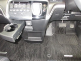 車内もクリーニング済みです。