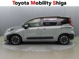 両側パワ-スライドドア付きだから、狭い駐車スペ-スなどでの乗り降りラクラク!小さなお子様のいるご家庭には嬉しい装備。