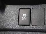 滑りやすい路面などで走行安定性を確保するTRC&VSCが装備されています。