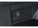 荷室左側にPOWEROUTLETついています!